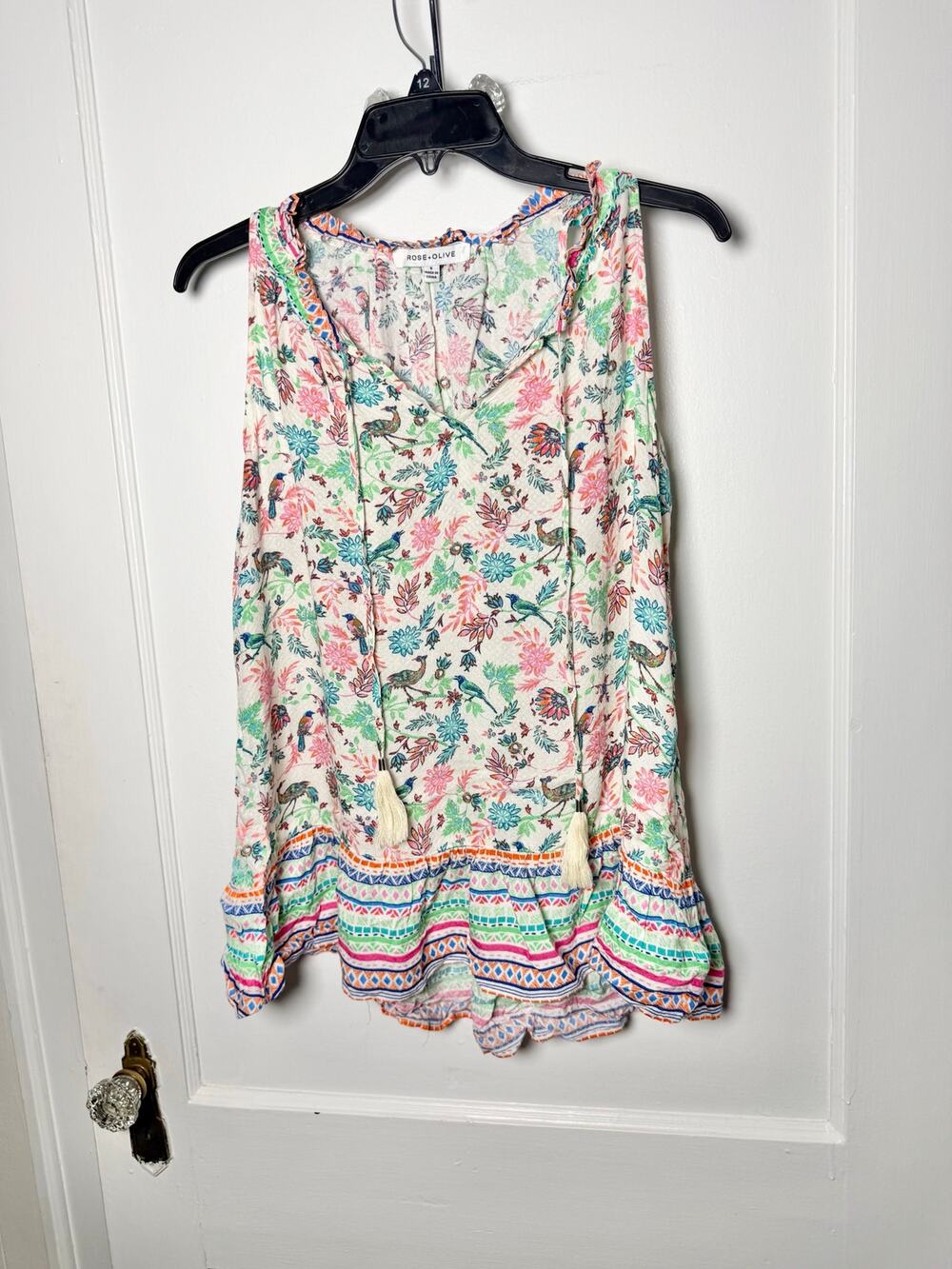 Rose + Olive Colorful Floral Boho Sleeveless Tank Blouse Top Women's Small